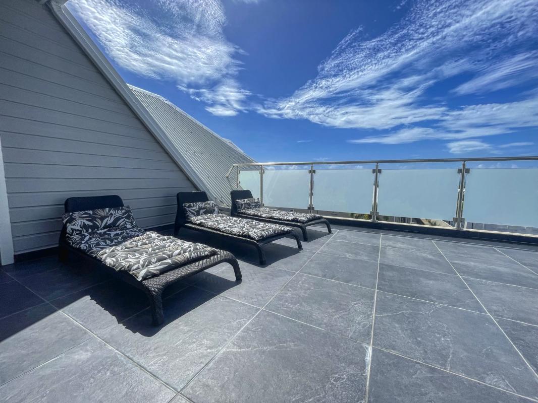 39.Location villa piscine vue mer St François Guadeloupe_Terrasse Etage